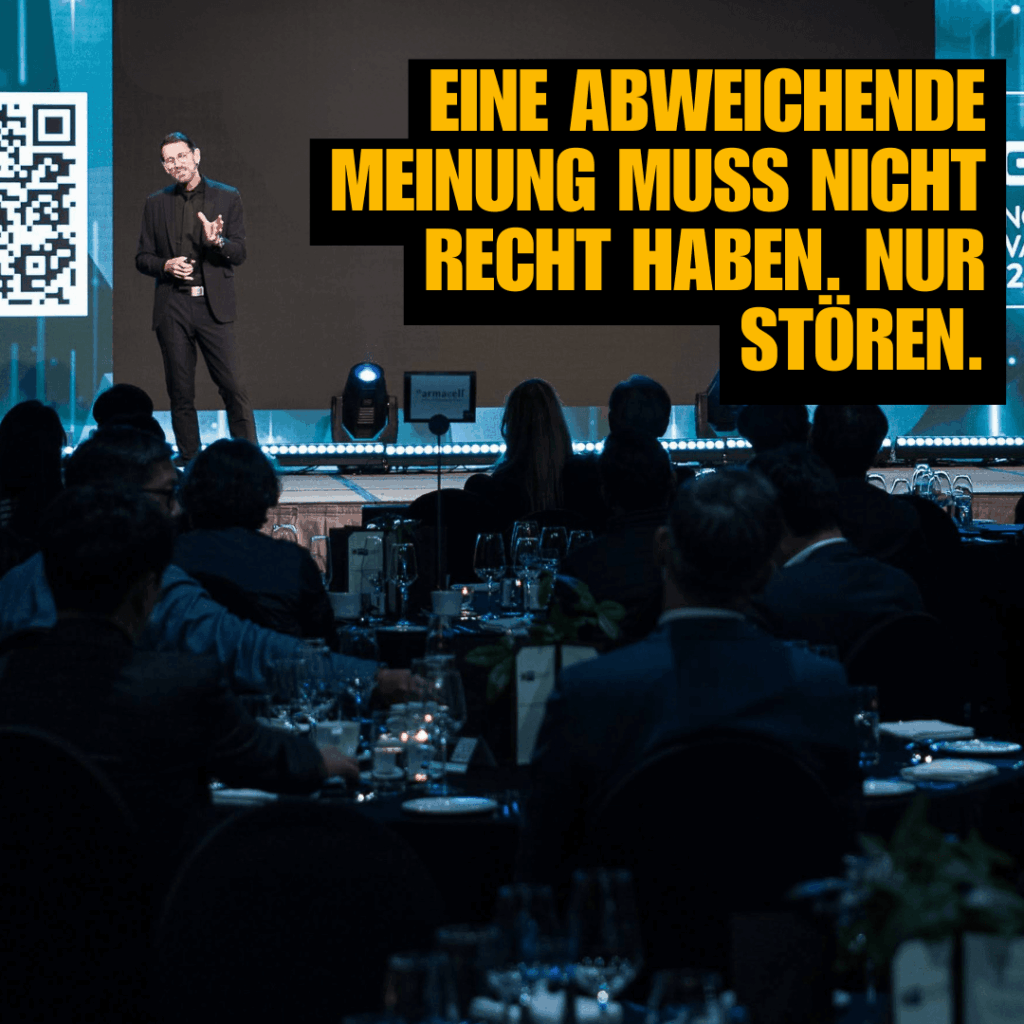 Peter Kreuz hält einen Vortrag über den Wert einer abweichenden Meinung in Meetings.